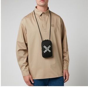 Description
Black KENZO phone holder on a strap contrasting ‘Sport X’ logo